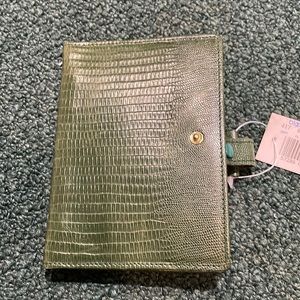 SMALL GREEN FILOFAX NEVER USED WITH TAGS